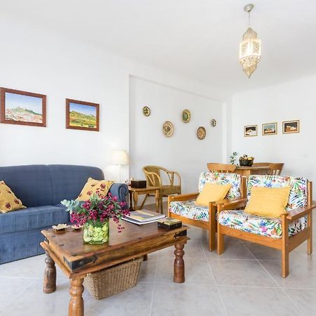 Vacation Retreat Near The Beach #1920 라고스 외부 사진