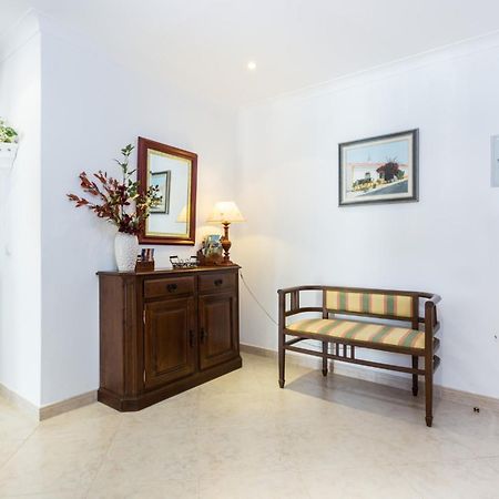 Vacation Retreat Near The Beach #1920 라고스 외부 사진