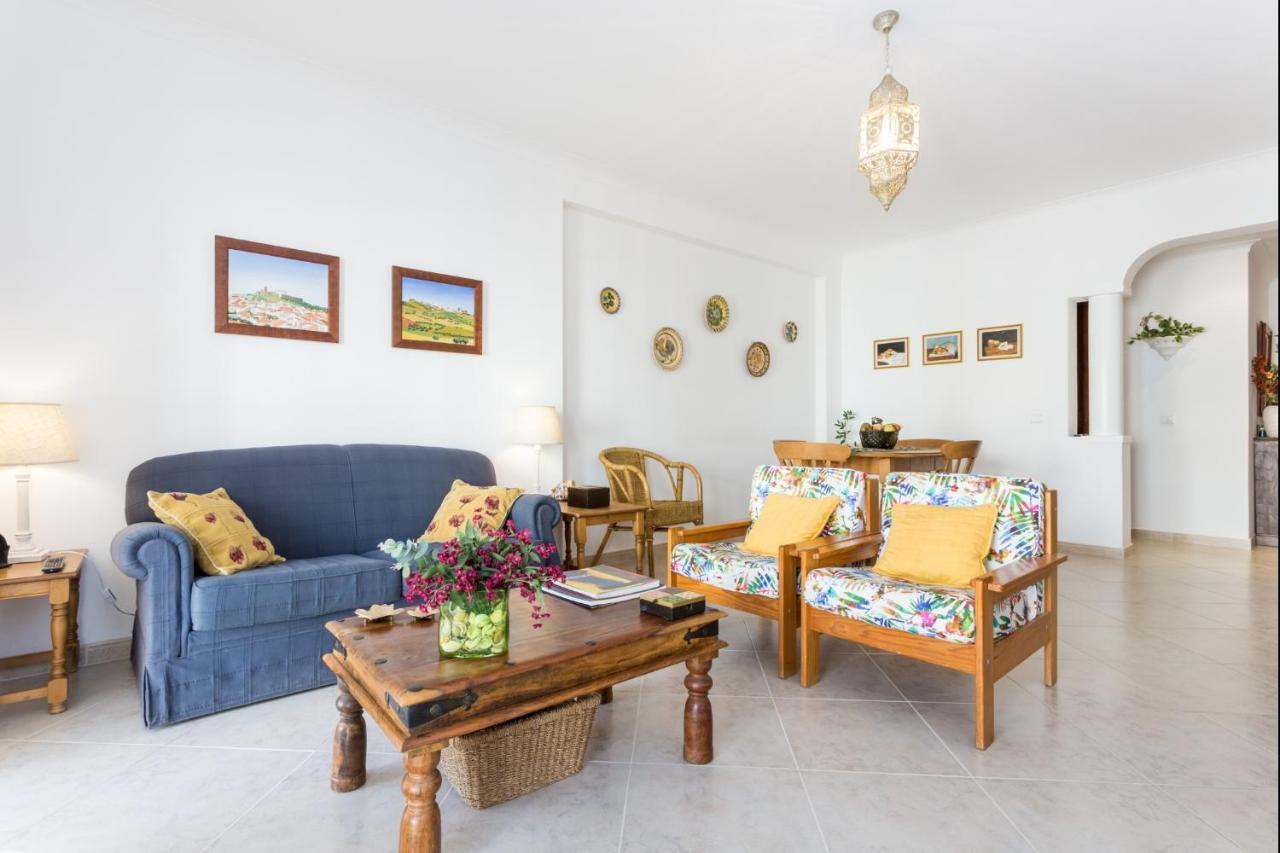 Vacation Retreat Near The Beach #1920 라고스 외부 사진