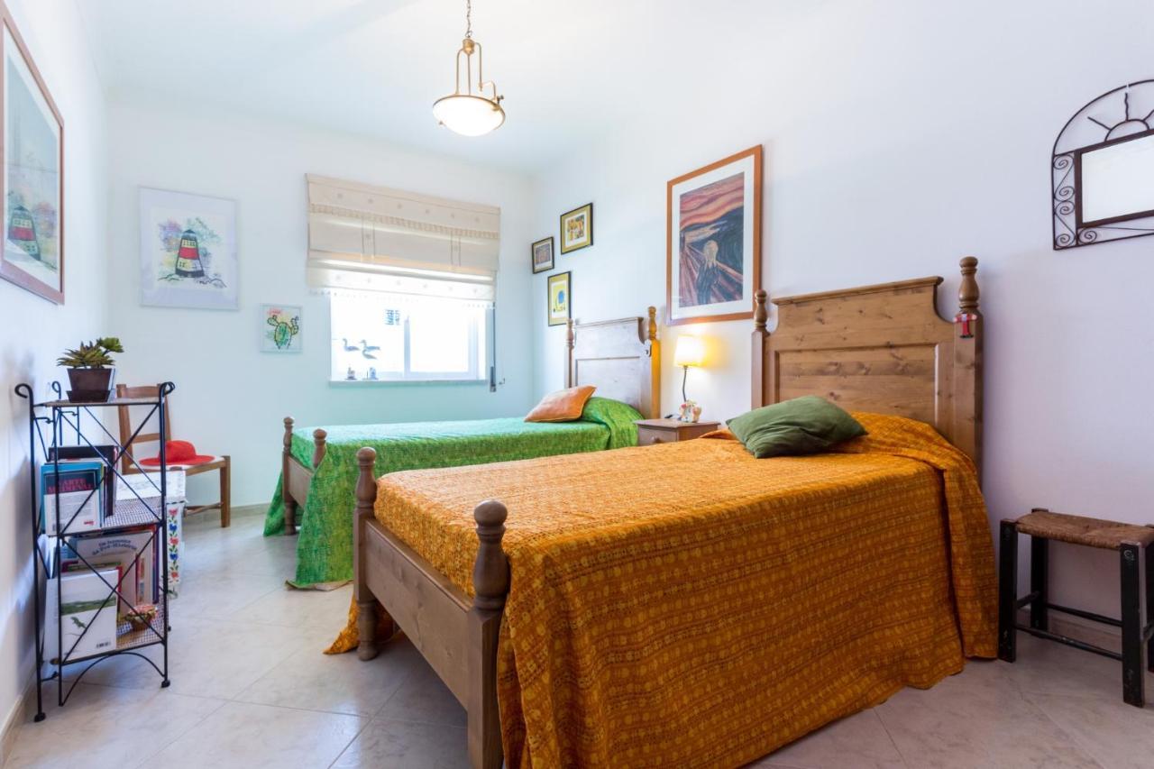 Vacation Retreat Near The Beach #1920 라고스 외부 사진